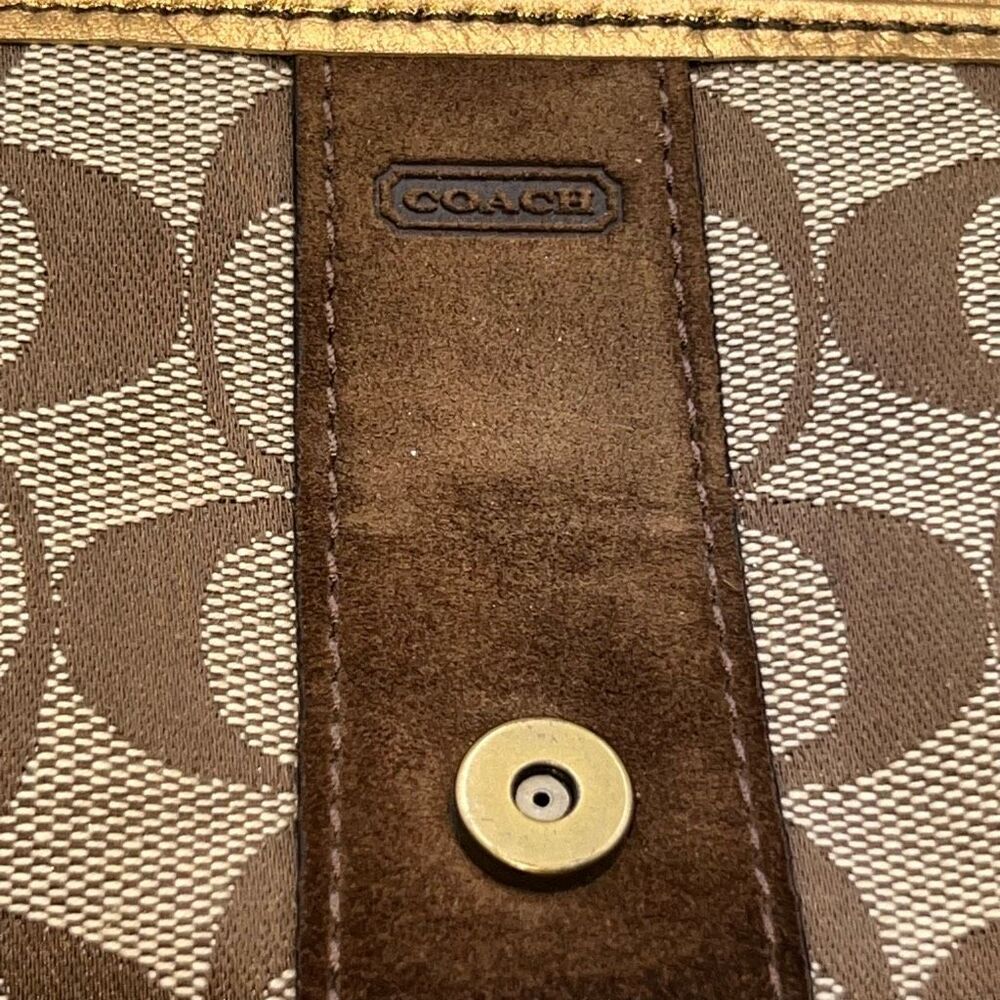 COACH‎ SPECIAL EDITION Fall 2004 Leather Signature Wristlet Bronze Buckle - Picture 12 of 12